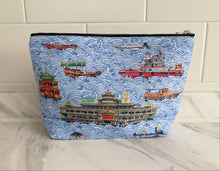Load image into Gallery viewer, Pouch "Hong Kong Boats" P32