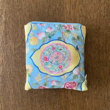 Load image into Gallery viewer, Shopping Bag "Peranakan Pattern" SB31