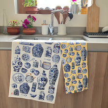 Load image into Gallery viewer, Tea Towel "Chinese Porcelain" TT06