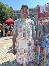 Load image into Gallery viewer, Apron "Peranakan teapot" A30