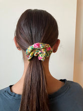 Load image into Gallery viewer, Silk Scrunchies "Phoenixes" SS16