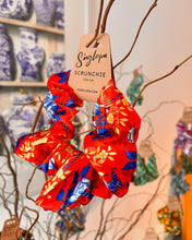 Load image into Gallery viewer, Silk Scrunchies "Birds & Butterflies" SS02