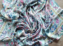 Load image into Gallery viewer, Scarf "Peranakan" S15