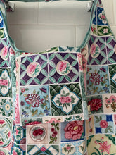 Load image into Gallery viewer, Shopping Bag "Peranakan Tiles" SB15