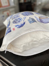 Load image into Gallery viewer, Cushion Cover "Chinese Floral" C04