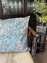 Load image into Gallery viewer, Cushion Cover "Chinese Floral" C04