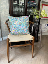 Load image into Gallery viewer, Cushion Cover "Chinese Floral" C04