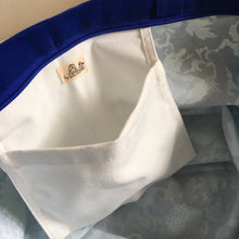 Load image into Gallery viewer, Tote Bag "Dragon" TB08