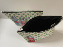 Load image into Gallery viewer, Pouch "Chinese Flasks" P03