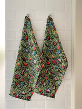 Load image into Gallery viewer, Tea Towel "Christmas Tree HK" TT24
