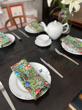 Load image into Gallery viewer, Napkins "Christmas tree HK" N24