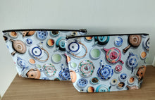 Load image into Gallery viewer, Pouch "Teapots" P18