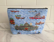 Load image into Gallery viewer, Pouch &quot;Hong Kong Boats&quot; P32
