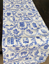 Load image into Gallery viewer, Table Runner &quot;Blue Floral with HK icons&quot; TR29
