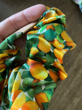Load image into Gallery viewer, Silk Scrunchies &quot;CNY oranges&quot; SS28
