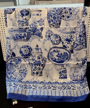 Load image into Gallery viewer, Scarf "Chinese Porcelain" S06

