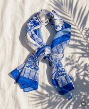 Load image into Gallery viewer, Scarf "Chinese Porcelain" S06
