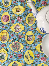Load image into Gallery viewer, Tea Towel &quot;Peranakan Pattern&quot; TT31
