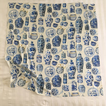 Load image into Gallery viewer, Scarf &quot;Chinese Porcelain&quot; S06

